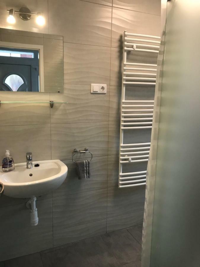 Heni Apartment Buk Luaran gambar